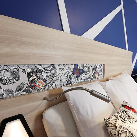 Best Western Hotel De Paris Laval  Ngoại thất bức ảnh