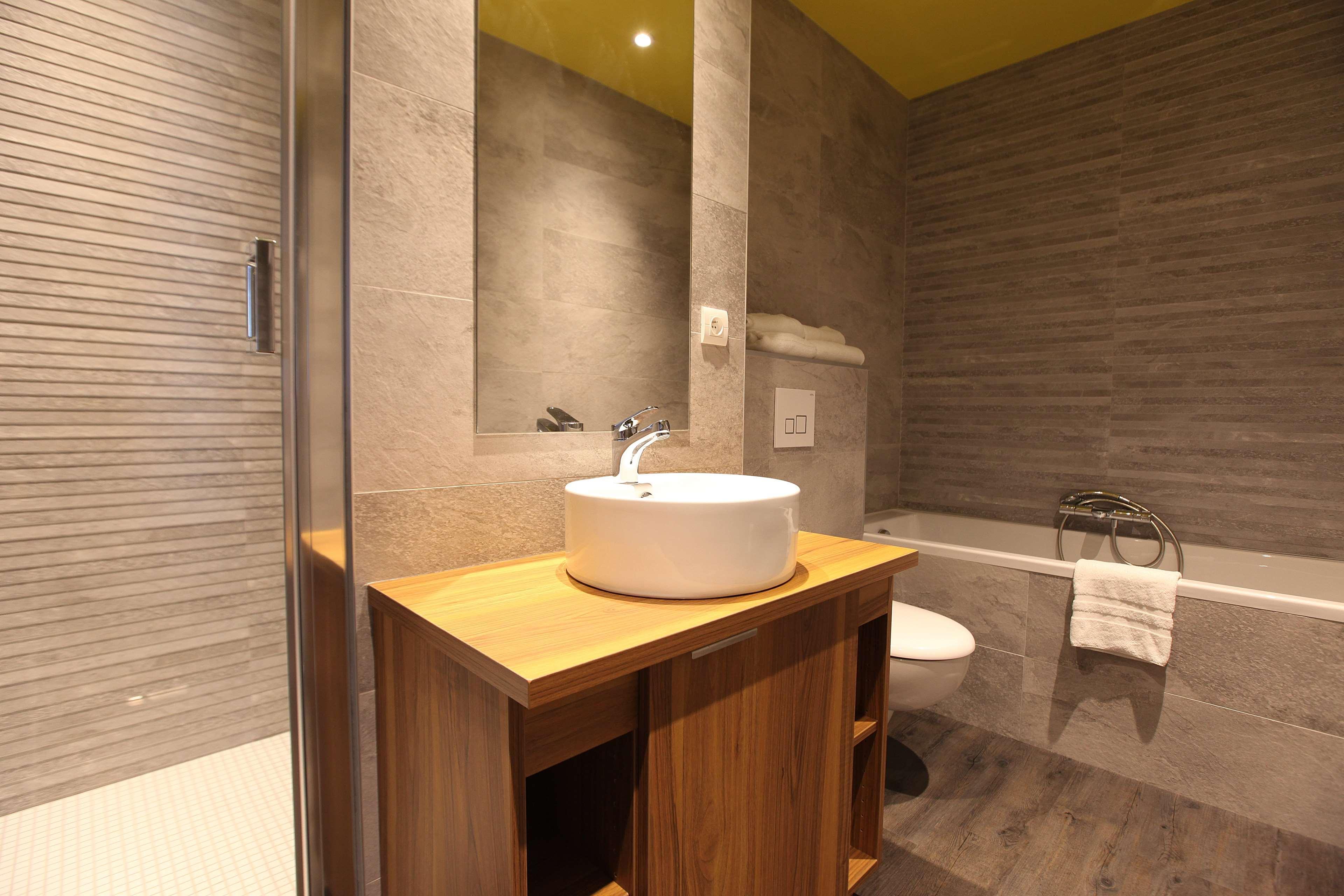 Best Western Hotel De Paris Laval  Ngoại thất bức ảnh