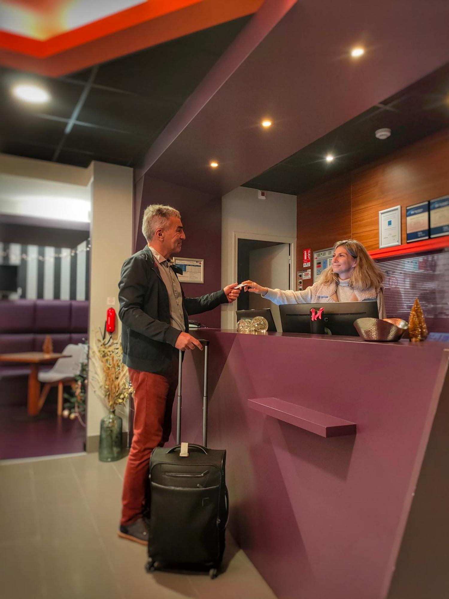 Best Western Hotel De Paris Laval  Ngoại thất bức ảnh