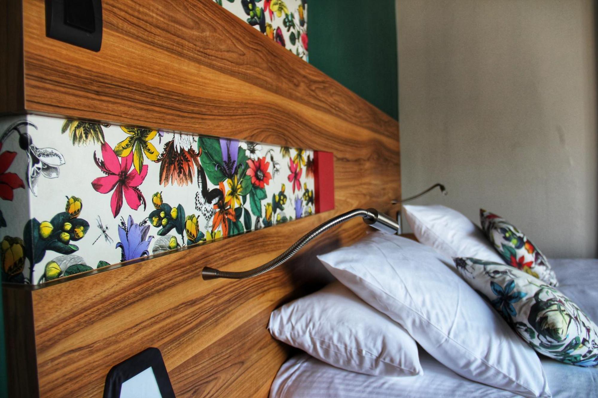 Best Western Hotel De Paris Laval  Ngoại thất bức ảnh
