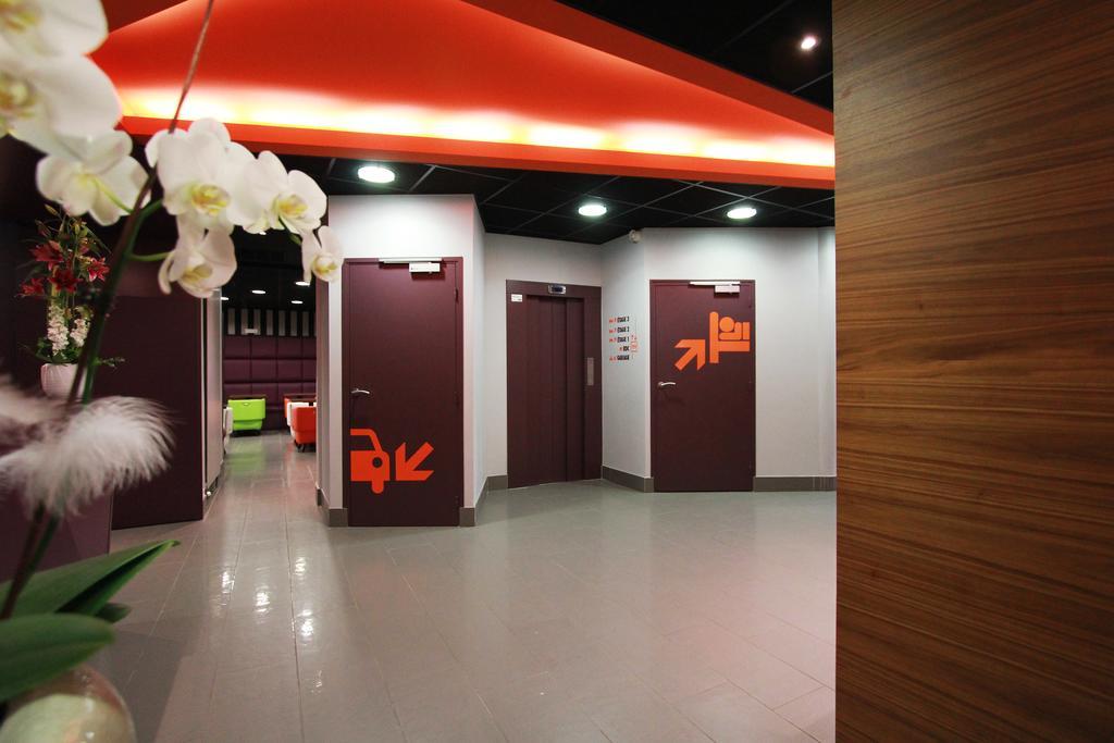 Best Western Hotel De Paris Laval  Ngoại thất bức ảnh