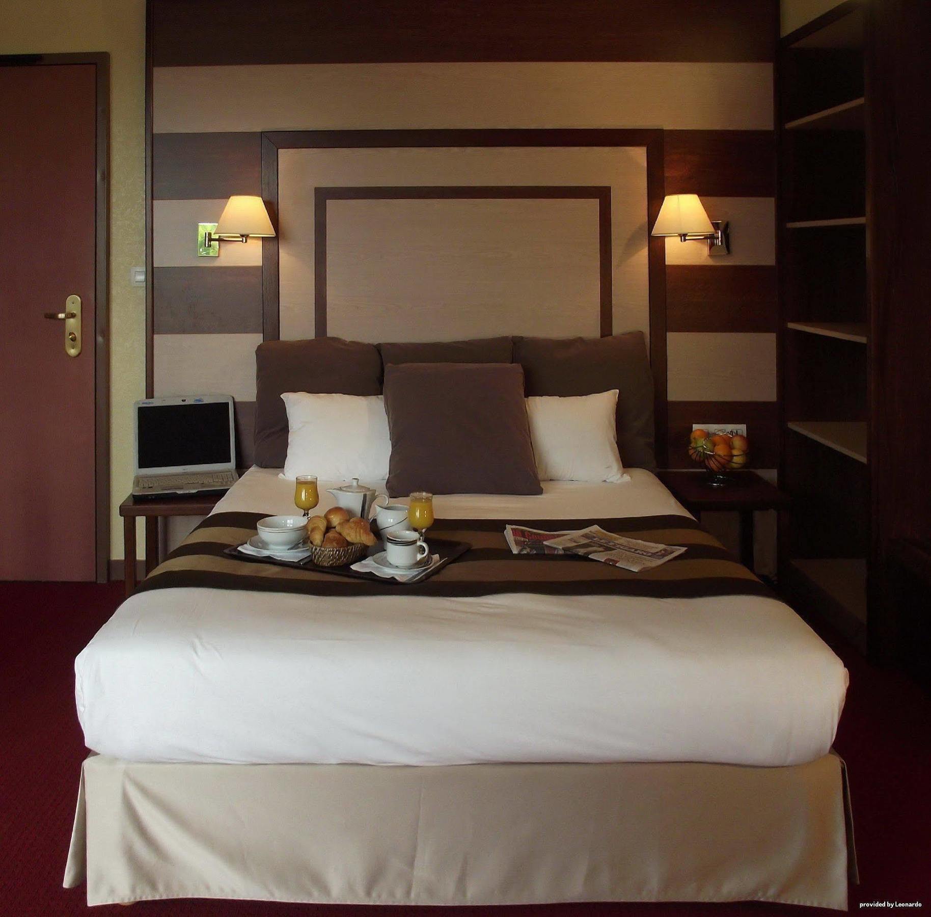 Best Western Hotel De Paris Laval  Phòng bức ảnh