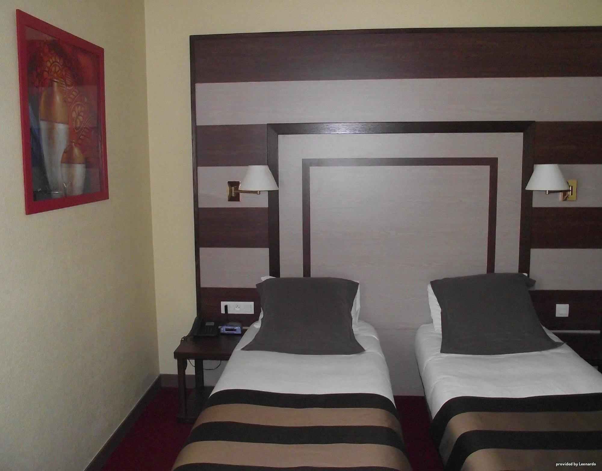 Best Western Hotel De Paris Laval  Phòng bức ảnh